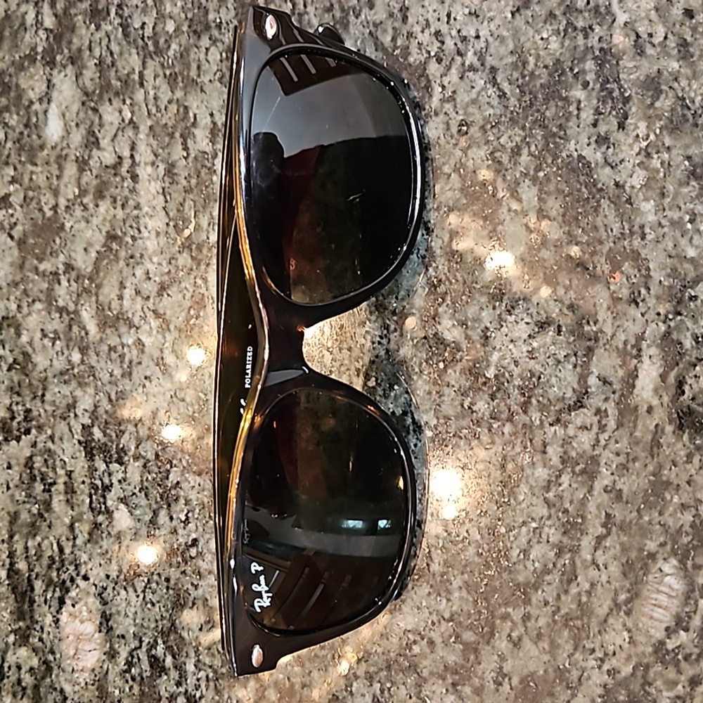 Ray ban 2132 polarized sunglasses brown